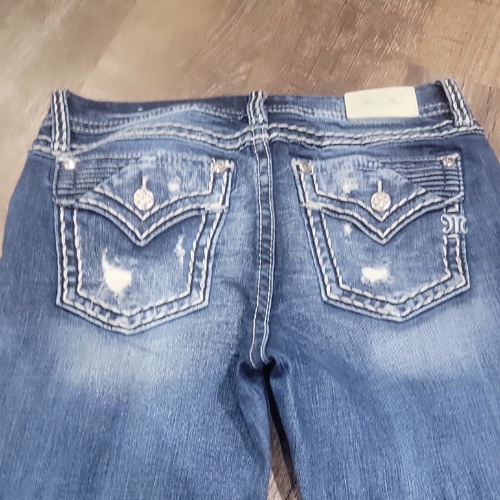 MISS ME Boot Cut Jeans with Distressed Details - Picture 6 of 9